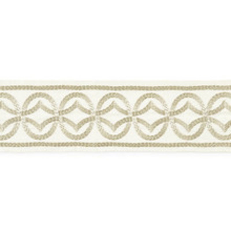Scalamandre
 Trim Athena Embroidered Tape/Sand Sc 0001T3305