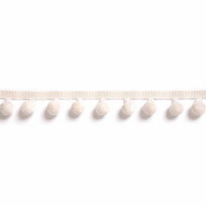 Scalamandre
 Trim Osborne Pom Pom Fringe/Ivory Sc 0001Fx1500
