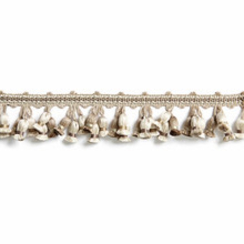 Scalamandre
 Trim Newport Tassel Fringe/Flax Sc 0018Ft1103M